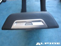 Bentley GT rear center armrest / center console