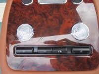 Bentley Continental Flying Spur front overhead console saddle