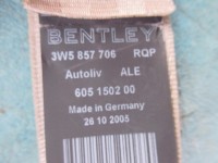 Bentley Flying Spur front right passenger seat belt gray